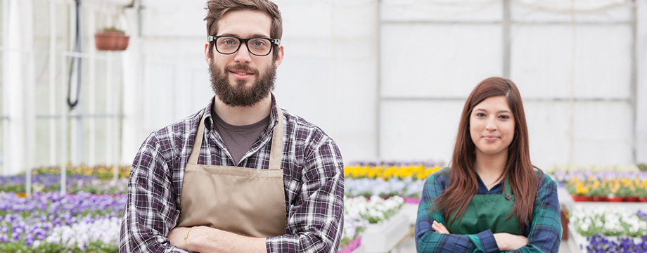 bilde av to kollegaer